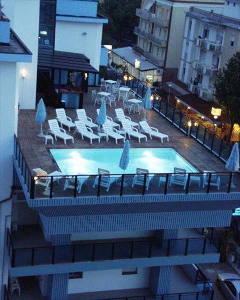 Hotel Mirage Lido di Classe Exteriör bild