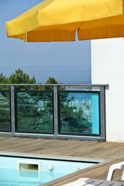 Hotel Mirage Lido di Classe Exteriör bild